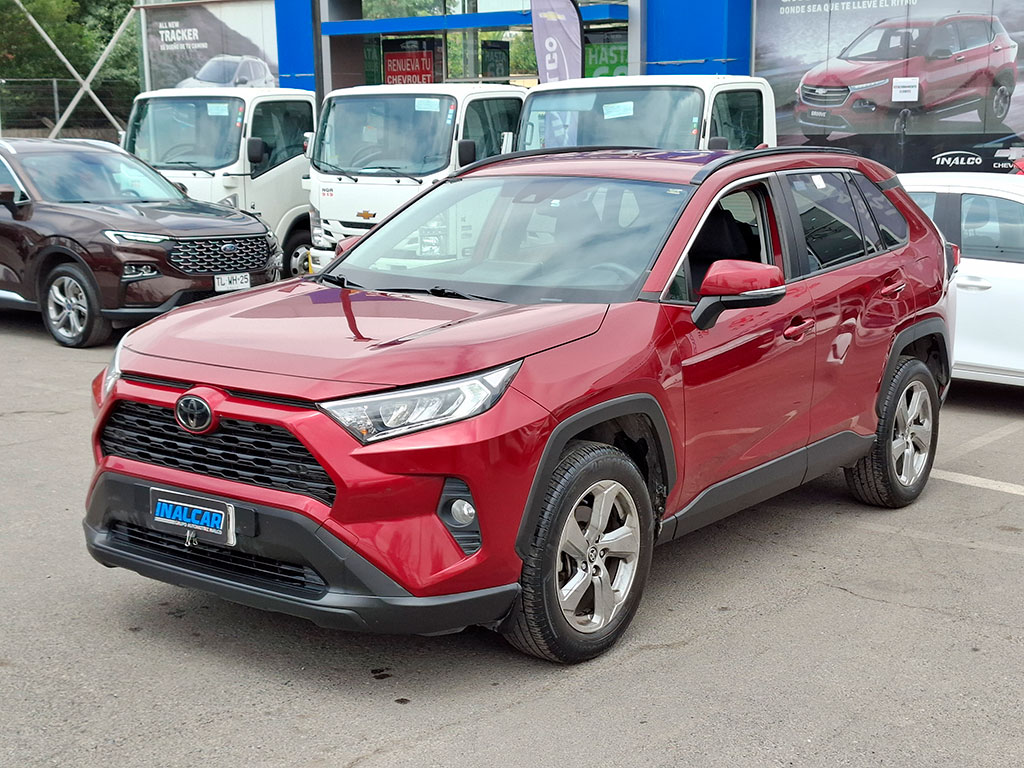 TOYOTA RAV4 2.0 XLE